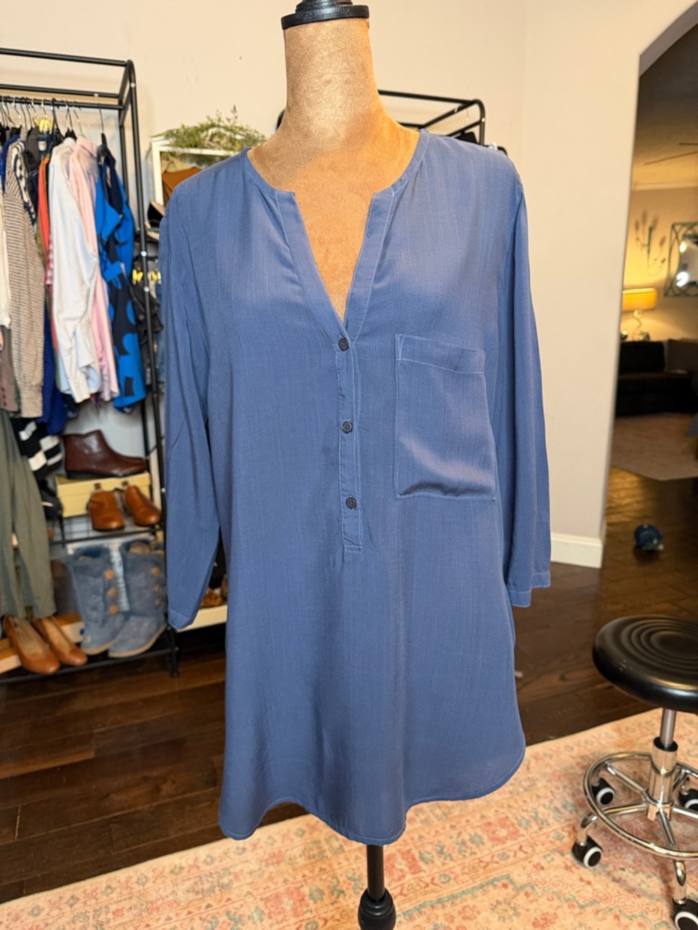 cloth & stone Indigo Blue Split-Neck Tunic with Chest Pocket